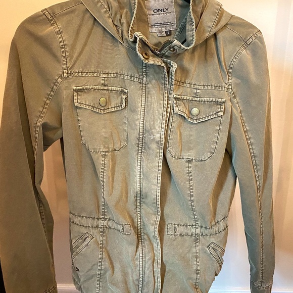 Army Green ONLY Jacket - Picture 1 of 2